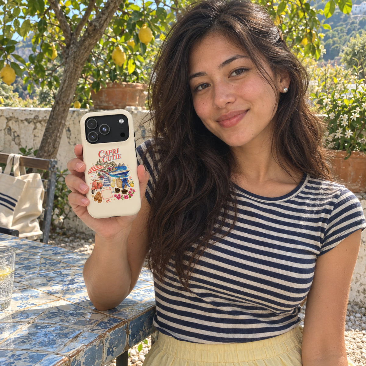 Capri Cutie Magnetic Protective Case